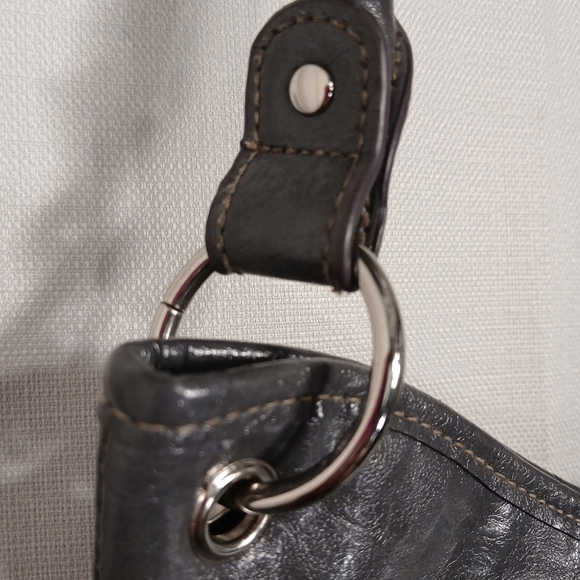 Rosetti Leather Gray Shoulder Bag - Picture 7 of 12